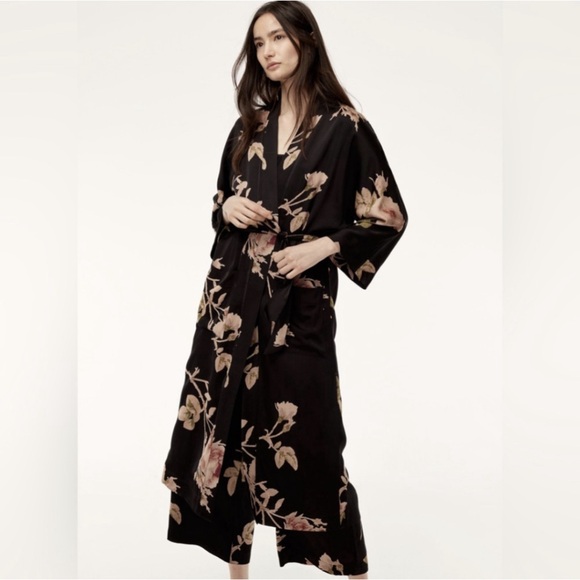Aritzia Wilfred Durante Kimono jacket/robe with belt - Picture 1 of 8